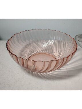 Vintage Arcoroc France Rosaline Pink Swirl Glass Serving Salad Bowl 9"